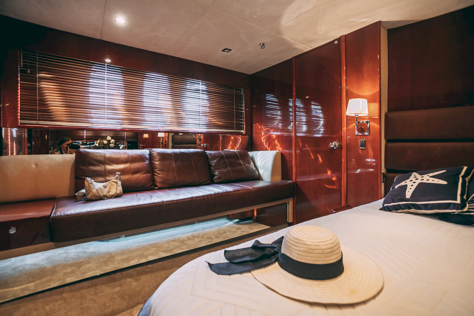 Fairline Squadron 68 (Аврора) image- 25